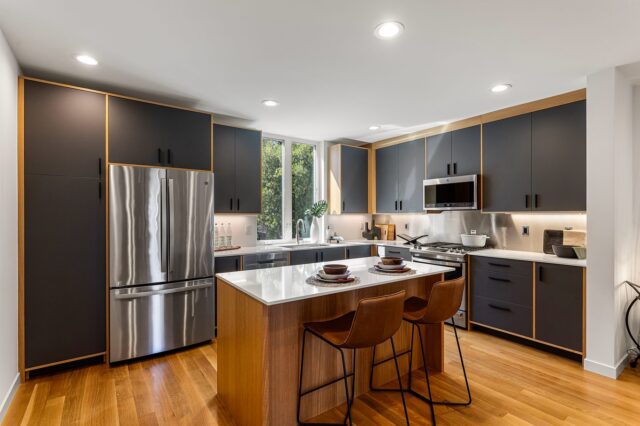 Magnolia – Sophisticated Modern Like-New 2020 Townhome

2314 Thorndyke Ave W #B Seattle, WA 98199

2 Bedrooms, 2 bathrooms, 1,260 Square Feet

Offered at $849,000

OPEN HOUSE EVENTS: Saturday & Sunday August 22 & 23, 1:00 – 4:00 pm

BROKERS, Keller Williams Greater Seattle:

Jenifer Bitzer, Jenifer.Bitzer@kw.com, (206) 310-3695
Kris Murphy, Kris@KeyToSeattle.com, (206) 380-5287

Like-new 2020 4-Star Built Green townhome featuring wide-plank oak floors, soaring ceilings, and high-end custom finishes. The spacious main level opens to a chef’s kitchen with Belmont cabinetry, GE Profile appliances, and a living room centered around a gas fireplace with custom oak and steel accents.

The 3rd level offers two light-filled bedrooms, including a primary with space for a king bed, and a luxury bath with a rain shower. Lower level includes a versatile guest suite/office with a Murphy bed and entry to an attached garage with EV charging and extra storage. This two-bedroom lives like a three bedroom. Unwind on the expansive rooftop deck offering Seattle Skyline, Elliot Bay, and Mt. Rainier views. Ideally located near Magnolia Village, Discovery Park, and an easy commute to downtown Seattle.

Check out our listings at https://keytoseattle.com